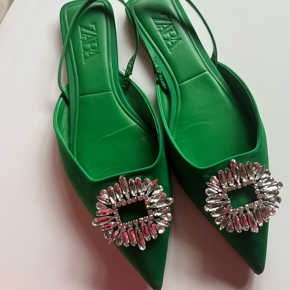 Gorgeous Zara Flats size 41